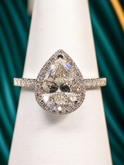 Teardrop - Moissanite Ring in 925 Silver
