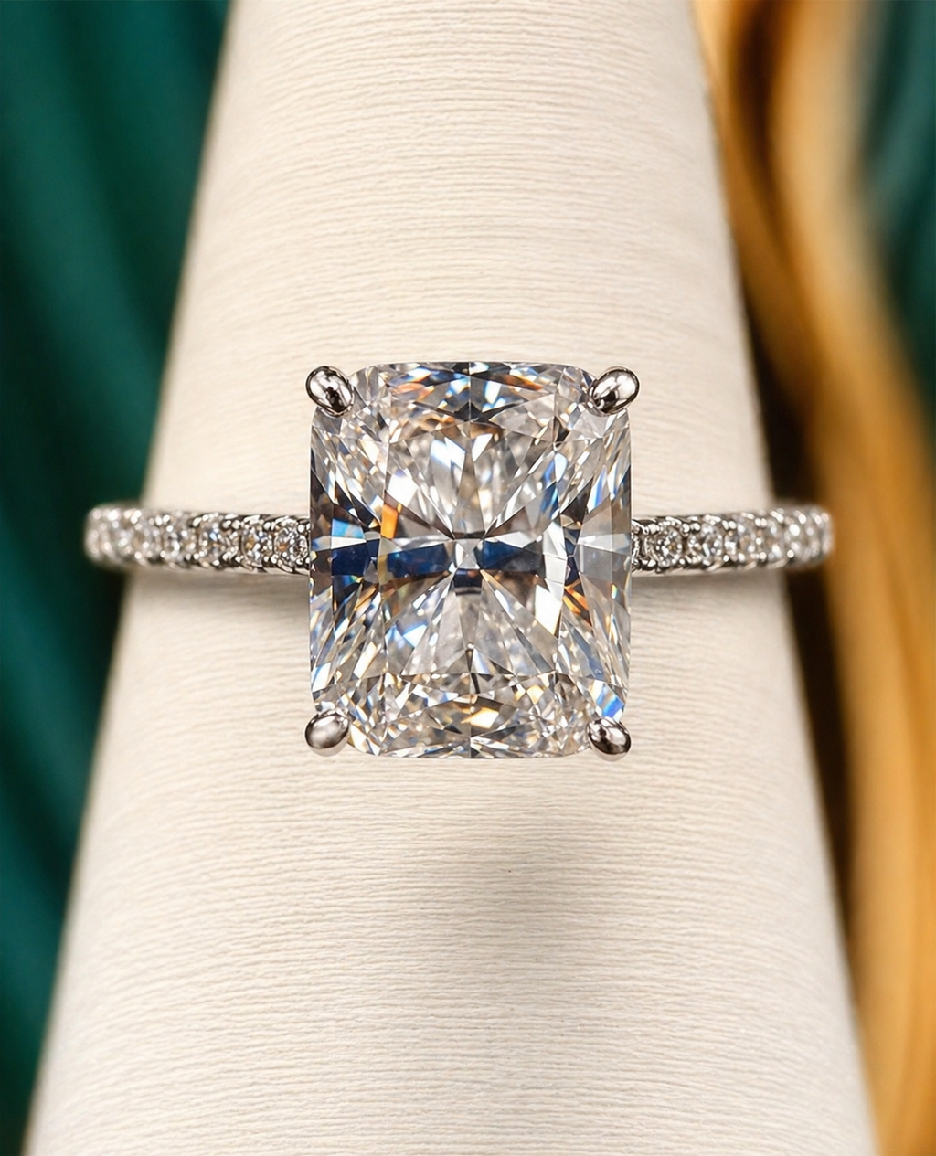 Tetra Radient - Moissanite Ring 4ct in 925 Silver